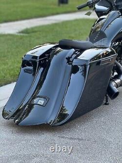 14-2023 Harley Davidson Bagger Kit saddlebags 30 fender Tank & side Cover Chin