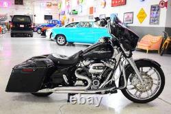 2017 Harley-Davidson Street Glide Bagger