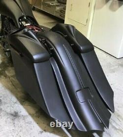 7 Harley Davidson Touring Saddlebags, Rear Fender And Tweeter 8 LID Bagger Kit