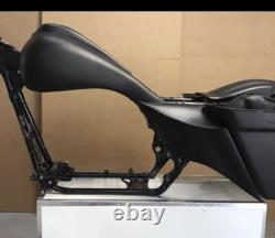 Fits 1996-2007 Harley Davidson Stretched Gas Tank and Side Cover Kit Bagger FLH