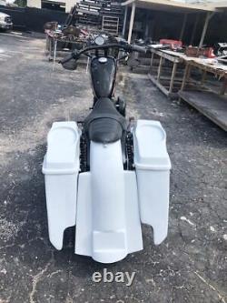 Fits Harley Davidson Sportster 883 / Dyna / Sportster Fiberglass Bagger Kit