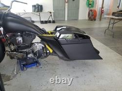 Flh Touring Bagger Down and Out Stretched Saddlebags 10 Audio Harley Davidson