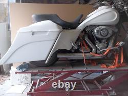 Harley-Davidson 08 up stretched extended tanks bagger Touring 6 gal tanks gas