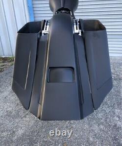 Harley Davidson 10 Speaker Audio Bags Stretched Saddlebags, Fender & side 97-08
