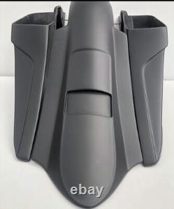 Harley Davidson Bagger Saddlebags Fender 10 sub Speaker competition Serie 09-23