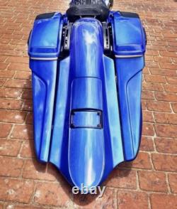 Harley Davidson Down & Out Stretched Saddlebags and fender Flh Bagger 97-08