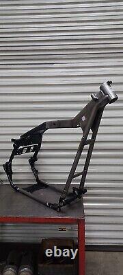 Harley Davidson Touring 17-23 M8 30 Lay Frame Bagger