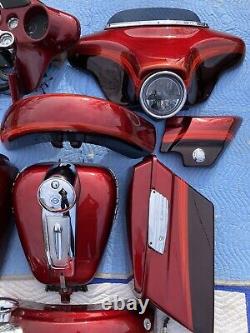 Harley Davidson oem cvo touring Screaming Eagle FLHTCUSE4 Bagger Street Glide