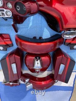 Harley Davidson oem cvo touring Screaming Eagle FLHTCUSE4 Bagger Street Glide