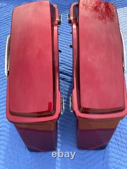 Harley Davidson oem cvo touring Screaming Eagle FLHTCUSE4 Bagger Street Glide