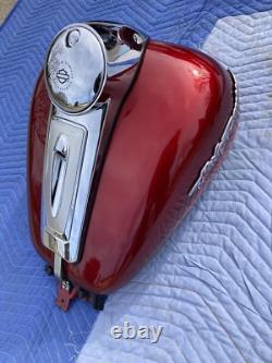 Harley Davidson oem cvo touring Screaming Eagle FLHTCUSE4 Bagger Street Glide