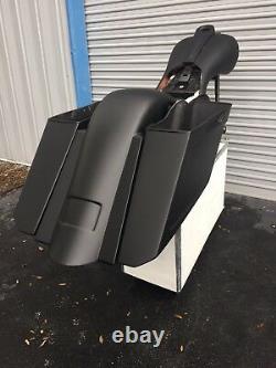 Harley Touring Custom Bagger Angled 6 Stretched Saddlebags and Fender 1997-2008