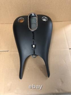 Road king Stretch Side Cover Stretched Tank Shroud Bagger Harley Davidson 97-07