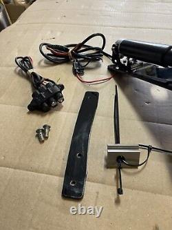 SOB Electric Center Stand, Switch, Module, Safety Kit (2017-2023) Harley Touring