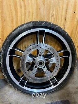 Take-off Harley Davidson Enforcer Wheel, Rotors &Tire Bagger ENF-2012-19-16-1