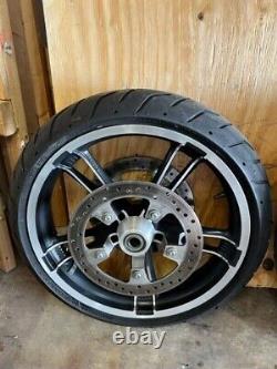 Take-off Harley Davidson Enforcer Wheels, Rotors &Tires Bagger ENF-2061-19-16-2