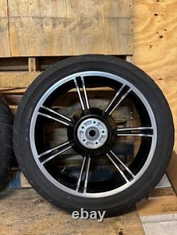 Take-off Harley Davidson Slicer II Wheels, Rotors &Tires Bagger SL-2-2288-18-182