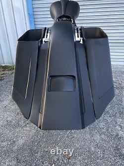 Touring Harley Davidson Stretched Saddlebags and Rear Fender Bags Bagger 2009-13
